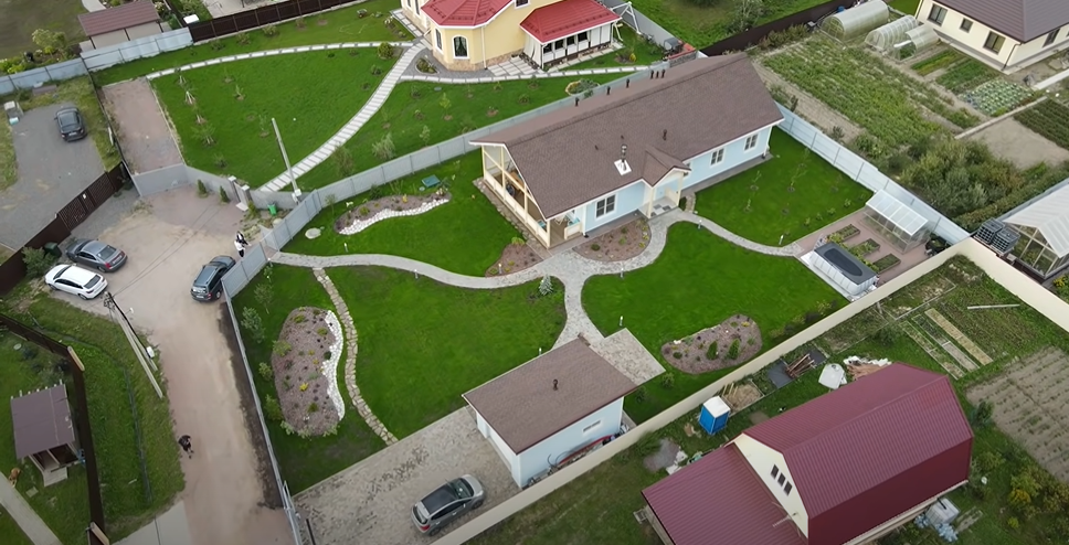 https://omsk.mslandshaft.ru/storage/app/uploads/public/642/bbe/6fe/642bbe6fedc67097165034.png